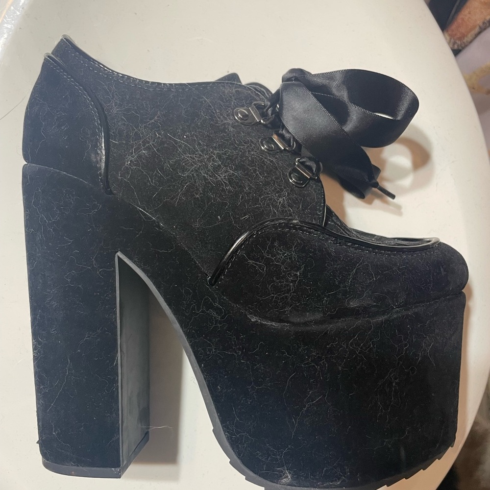 Black Platform Women's Shoes - Picture 2 of 7